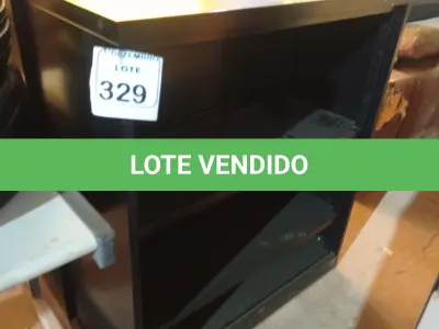 LOTE 329 - 02 ARMÁRIOS DE FERRO. (NO ESTADO) ATENÇÃO! FAZER A VISITAÇÃO ANTES DE ARREMATAR, NÃO SABEMOS SE FUNCIONA. LEILÃO NÃO TEM GARANTIA E NEM DEVOLUÇÃO, SUJEITO A POSSÍVEIS AVARIAS VISÍVEIS/OCULTAS E/OU AUSÊNCIA DE COMPONENTES.