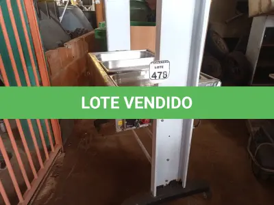 LOTE 478 - 01 SELF-SERVICE INCOMPLETO C/TRÊS CUBAS EM INOX. (NO ESTADO) ATENÇÃO! FAZER A VISITAÇÃO ANTES DE ARREMATAR, NÃO SABEMOS SE FUNCIONA. LEILÃO NÃO TEM GARANTIA E NEM DEVOLUÇÃO, SUJEITO A POSSÍVEIS AVARIAS VISÍVEIS/OCULTAS E/OU AUSÊNCIA DE COMPONENTES.