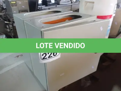LOTE 226 - 02 CAIXAS DE FERRO P/QUADROS ELÉTRICOS. (NO ESTADO) ATENÇÃO! FAZER A VISITAÇÃO ANTES DE ARREMATAR, NÃO SABEMOS SE FUNCIONA. LEILÃO NÃO TEM GARANTIA E NEM DEVOLUÇÃO, SUJEITO A POSSÍVEIS AVARIAS VISÍVEIS/OCULTAS E/OU AUSÊNCIA DE COMPONENTES.
