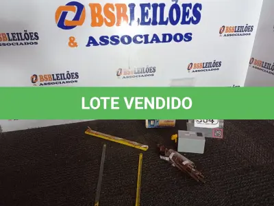 LOTE 304 - 01 LOTE C/VÁRIAS BROCAS, CERRAS E 01 CHAVE TRIFÁSICA P/MOTORES (NO ESTADO) ATENÇÃO! FAZER A VISITAÇÃO ANTES DE ARREMATAR, NÃO SABEMOS SE FUNCIONA. LEILÃO NÃO TEM GARANTIA E NEM DEVOLUÇÃO, SUJEITO A POSSÍVEIS AVARIAS VISÍVEIS/OCULTAS E/OU AUSÊNCIA DE COMPONENTES.