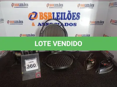 LOTE 360 - 01 SANDUICHEIRA MARCA GEORGE FOREMAN 110V E 04 FERROS DE PASSAR MARCAS E MODELOS DIVERSOS. (NO ESTADO) ATENÇÃO! FAZER A VISITAÇÃO ANTES DE ARREMATAR, NÃO SABEMOS SE FUNCIONA. LEILÃO NÃO TEM GARANTIA E NEM DEVOLUÇÃO, SUJEITO A POSSÍVEIS AVARIAS VISÍVEIS/OCULTAS E/OU AUSÊNCIA DE COMPONENTES.
