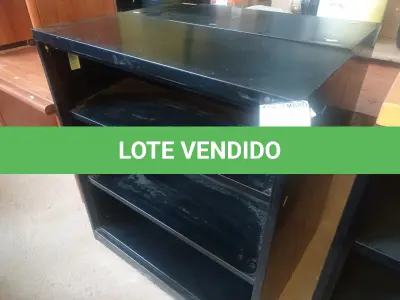 LOTE 358 - 02 ARMÁRIOS DE FERRO. (NO ESTADO) ATENÇÃO! FAZER A VISITAÇÃO ANTES DE ARREMATAR, NÃO SABEMOS SE FUNCIONA. LEILÃO NÃO TEM GARANTIA E NEM DEVOLUÇÃO, SUJEITO A POSSÍVEIS AVARIAS VISÍVEIS/OCULTAS E/OU AUSÊNCIA DE COMPONENTES.