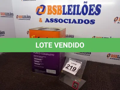 LOTE 219 - 01 LATA DE TINTA MARCA SUVINIL COR BRANCO NEVE ACRÍLICA PREMIUM 18L.  (VALIDADE 10/2027) (NOVO) (NO ESTADO) ATENÇÃO! FAZER A VISITAÇÃO ANTES DE ARREMATAR, NÃO SABEMOS SE FUNCIONA. LEILÃO NÃO TEM GARANTIA E NEM DEVOLUÇÃO, SUJEITO A POSSÍVEIS AVARIAS VISÍVEIS/OCULTAS E/OU AUSÊNCIA DE COMPONENTES.