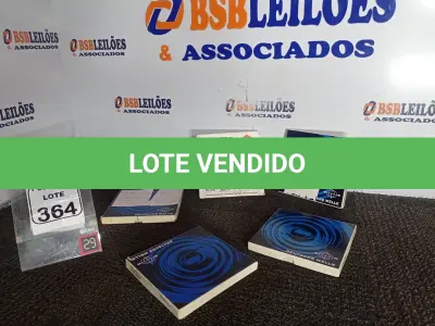 LOTE 364 - 05 FITAS ANTIGAS. (NO ESTADO) ATENÇÃO! FAZER A VISITAÇÃO ANTES DE ARREMATAR, NÃO SABEMOS SE FUNCIONA. LEILÃO NÃO TEM GARANTIA E NEM DEVOLUÇÃO, SUJEITO A POSSÍVEIS AVARIAS VISÍVEIS/OCULTAS E/OU AUSÊNCIA DE COMPONENTES.