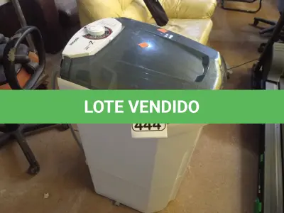 LOTE 444 -  01 TANQUINHO MARCA SUGGAR 7KG 220V. (NO ESTADO) ATENÇÃO! FAZER A VISITAÇÃO ANTES DE ARREMATAR, NÃO SABEMOS SE FUNCIONA. LEILÃO NÃO TEM GARANTIA E NEM DEVOLUÇÃO, SUJEITO A POSSÍVEIS AVARIAS VISÍVEIS/OCULTAS E/OU AUSÊNCIA DE COMPONENTES.
