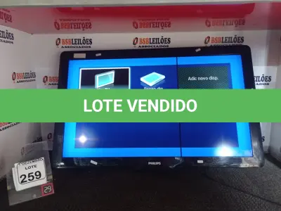 LOTE 259 - 01 TV MARCA PHILIPS 40” POLEGADAS PARA RETIRADA DE PEÇAS. (NO ESTADO) ATENÇÃO! FAZER A VISITAÇÃO ANTES DE ARREMATAR, NÃO SABEMOS SE FUNCIONA. LEILÃO NÃO TEM GARANTIA E NEM DEVOLUÇÃO, SUJEITO A POSSÍVEIS AVARIAS VISÍVEIS/OCULTAS E/OU AUSÊNCIA DE COMPONENTES.