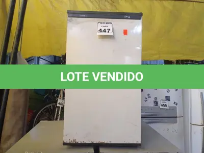 LOTE 447 - 01 FRIGOBAR MARCA CONSUL 110V C/AVARIAS. (NO ESTADO) ATENÇÃO! FAZER A VISITAÇÃO ANTES DE ARREMATAR, NÃO SABEMOS SE FUNCIONA. LEILÃO NÃO TEM GARANTIA E NEM DEVOLUÇÃO, SUJEITO A POSSÍVEIS AVARIAS VISÍVEIS/OCULTAS E/OU AUSÊNCIA DE COMPONENTES.