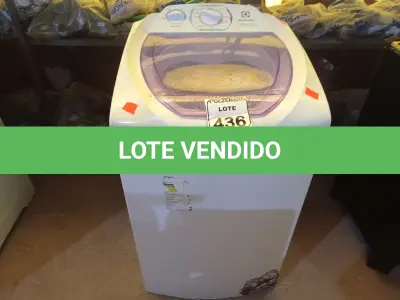 LOTE 436 - 01 MÁQUINA DE LAVAR MARCA ELECTROLUX 8KG 220V. (NO ESTADO) ATENÇÃO! FAZER A VISITAÇÃO ANTES DE ARREMATAR, NÃO SABEMOS SE FUNCIONA. LEILÃO NÃO TEM GARANTIA E NEM DEVOLUÇÃO, SUJEITO A POSSÍVEIS AVARIAS VISÍVEIS/OCULTAS E/OU AUSÊNCIA DE COMPONENTES.