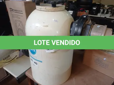 LOTE 319 - 01 FILTRO P/PISCINAS MARCA EPEX MODELO PF40. (NO ESTADO) ATENÇÃO! FAZER A VISITAÇÃO ANTES DE ARREMATAR, NÃO SABEMOS SE FUNCIONA. LEILÃO NÃO TEM GARANTIA E NEM DEVOLUÇÃO, SUJEITO A POSSÍVEIS AVARIAS VISÍVEIS/OCULTAS E/OU AUSÊNCIA DE COMPONENTES.