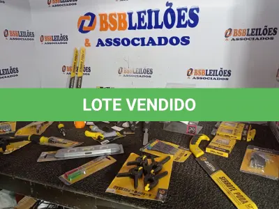 LOTE 330 - 01 LOTE COM FERRAMENTAS DIVERSAS. (NO ESTADO) ATENÇÃO! FAZER A VISITAÇÃO ANTES DE ARREMATAR, NÃO SABEMOS SE FUNCIONA. LEILÃO NÃO TEM GARANTIA E NEM DEVOLUÇÃO, SUJEITO A POSSÍVEIS AVARIAS VISÍVEIS/OCULTAS E/OU AUSÊNCIA DE COMPONENTES.