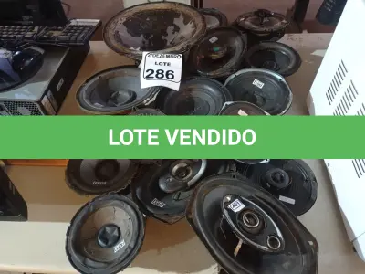 LOTE 286 - 01 LOTE C/VÁRIOS AUTO FALANTES AUTOMOTIVOS MARCAS E MODELOS DIVERSOS. (NO ESTADO) ATENÇÃO! FAZER A VISITAÇÃO ANTES DE ARREMATAR, NÃO SABEMOS SE FUNCIONA. LEILÃO NÃO TEM GARANTIA E NEM DEVOLUÇÃO, SUJEITO A POSSÍVEIS AVARIAS VISÍVEIS/OCULTAS E/OU AUSÊNCIA DE COMPONENTES.