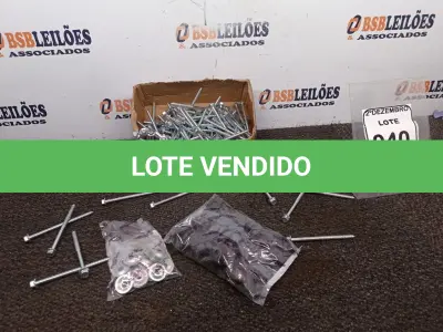 LOTE 040 - 01 LOTE C/GRANDE QUANTIDADE DE PARAFUSOS E BUCHAS P/TELHA(NOVO). (NO ESTADO) ATENÇÃO! FAZER A VISITAÇÃO ANTES DE ARREMATAR, NÃO SABEMOS SE FUNCIONA. LEILÃO NÃO TEM GARANTIA E NEM DEVOLUÇÃO, SUJEITO A POSSÍVEIS AVARIAS VISÍVEIS/OCULTAS E/OU AUSÊNCIA DE COMPONENTES.