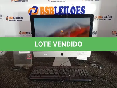 LOTE 219 - 01 IMAC CORE2 DUO, 2GB RAM, HD 1 TB C/TECLADO E MOUSE. (NO ESTADO) ATENÇÃO! FAZER A VISITAÇÃO ANTES DE ARREMATAR, NÃO SABEMOS SE FUNCIONA. LEILÃO NÃO TEM GARANTIA E NEM DEVOLUÇÃO, SUJEITO A POSSÍVEIS AVARIAS VISÍVEIS/OCULTAS E/OU AUSÊNCIA DE COMPONENTES.