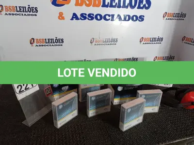 LOTE 221 - 05 CAIXAS DE FITA LTO-3 ULTRIUM RW 800 GB, 05 UNIDADES EM CADA CAIXA. (NO ESTADO) ATENÇÃO! FAZER A VISITAÇÃO ANTES DE ARREMATAR, NÃO SABEMOS SE FUNCIONA. LEILÃO NÃO TEM GARANTIA E NEM DEVOLUÇÃO, SUJEITO A POSSÍVEIS AVARIAS VISÍVEIS/OCULTAS E/OU AUSÊNCIA DE COMPONENTES.