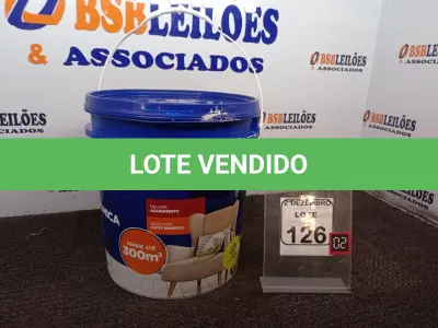LOTE 126 - 01 GALÃO DE TINTA MARCA QUALITEX. (NO ESTADO) ATENÇÃO! FAZER A VISITAÇÃO ANTES DE ARREMATAR, NÃO SABEMOS SE FUNCIONA. LEILÃO NÃO TEM GARANTIA E NEM DEVOLUÇÃO, SUJEITO A POSSÍVEIS AVARIAS VISÍVEIS/OCULTAS E/OU AUSÊNCIA DE COMPONENTES.