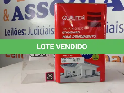 LOTE 198 - 01 LATA DE TINTA MARCA QUALITEX 18L NA COR PEROLA. (NO ESTADO) ATENÇÃO! FAZER A VISITAÇÃO ANTES DE ARREMATAR, NÃO SABEMOS SE FUNCIONA. LEILÃO NÃO TEM GARANTIA E NEM DEVOLUÇÃO, SUJEITO A POSSÍVEIS AVARIAS VISÍVEIS/OCULTAS E/OU AUSÊNCIA DE COMPONENTES.