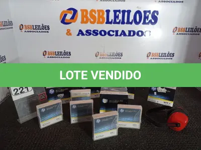 LOTE 221 - 05 CAIXAS DE FITA LTO-3 ULTRIUM RW 800 GB, 05 UNIDADES EM CADA CAIXA. (NO ESTADO) ATENÇÃO! FAZER A VISITAÇÃO ANTES DE ARREMATAR, NÃO SABEMOS SE FUNCIONA. LEILÃO NÃO TEM GARANTIA E NEM DEVOLUÇÃO, SUJEITO A POSSÍVEIS AVARIAS VISÍVEIS/OCULTAS E/OU AUSÊNCIA DE COMPONENTES.
