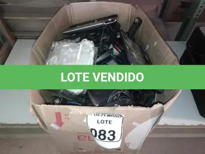 LOTE 083 - 01 LOTE C/VÁRIOS APARELHOS TELEFÔNICOS, CAIXINHAS DE SOM P/PC E MATERIAIS DIVERSOS. (NO ESTADO) ATENÇÃO! FAZER A VISITAÇÃO ANTES DE ARREMATAR, NÃO SABEMOS SE FUNCIONA. LEILÃO NÃO TEM GARANTIA E NEM DEVOLUÇÃO, SUJEITO A POSSÍVEIS AVARIAS VISÍVEIS/OCULTAS E/OU AUSÊNCIA DE COMPONENTES.