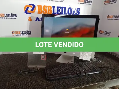 LOTE 219 - 01 IMAC CORE2 DUO, 2GB RAM, HD 1 TB C/TECLADO E MOUSE. (NO ESTADO) ATENÇÃO! FAZER A VISITAÇÃO ANTES DE ARREMATAR, NÃO SABEMOS SE FUNCIONA. LEILÃO NÃO TEM GARANTIA E NEM DEVOLUÇÃO, SUJEITO A POSSÍVEIS AVARIAS VISÍVEIS/OCULTAS E/OU AUSÊNCIA DE COMPONENTES.