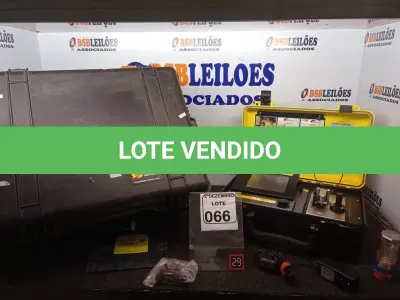 LOTE 066 - 01 IDENTIFICADOR DE SUBSTÂNCIAS QUÍMICAS MARCA SMITHS MODELO HAZMATID360 C/MALETA. (NO ESTADO) ATENÇÃO! FAZER A VISITAÇÃO ANTES DE ARREMATAR, NÃO SABEMOS SE FUNCIONA. LEILÃO NÃO TEM GARANTIA E NEM DEVOLUÇÃO, SUJEITO A POSSÍVEIS AVARIAS VISÍVEIS/OCULTAS E/OU AUSÊNCIA DE COMPONENTES.