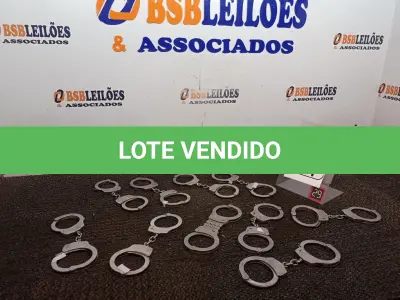 LOTE 021 - 10 ALGEMAS EM METAL. (NO ESTADO) ATENÇÃO! FAZER A VISITAÇÃO ANTES DE ARREMATAR, NÃO SABEMOS SE FUNCIONA. LEILÃO NÃO TEM GARANTIA E NEM DEVOLUÇÃO, SUJEITO A POSSÍVEIS AVARIAS VISÍVEIS/OCULTAS E/OU AUSÊNCIA DE COMPONENTES.