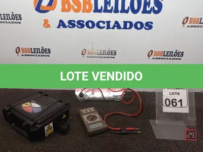 LOTE 061 - 01 IDENTIFICADOR ESPECTÔMETRO MARCA SMITHS MODELO RESPONDER RCI E 01 MULTÍMETRO. (NO ESTADO) ATENÇÃO! FAZER A VISITAÇÃO ANTES DE ARREMATAR, NÃO SABEMOS SE FUNCIONA. LEILÃO NÃO TEM GARANTIA E NEM DEVOLUÇÃO, SUJEITO A POSSÍVEIS AVARIAS VISÍVEIS/OCULTAS E/OU AUSÊNCIA DE COMPONENTES.