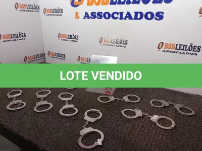 LOTE 045 - 10 ALGEMAS EM METAL. (NO ESTADO) ATENÇÃO! FAZER A VISITAÇÃO ANTES DE ARREMATAR, NÃO SABEMOS SE FUNCIONA. LEILÃO NÃO TEM GARANTIA E NEM DEVOLUÇÃO, SUJEITO A POSSÍVEIS AVARIAS VISÍVEIS/OCULTAS E/OU AUSÊNCIA DE COMPONENTES.