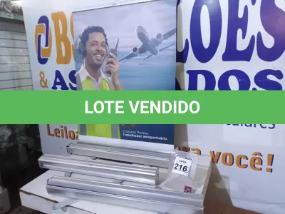 LOTE 216 - 01 LOTE C/VÁRIOS PAINÉIS DE ALUMÍNIO P/PROPAGANDA. (NO ESTADO) ATENÇÃO! FAZER A VISITAÇÃO ANTES DE ARREMATAR, NÃO SABEMOS SE FUNCIONA. LEILÃO NÃO TEM GARANTIA E NEM DEVOLUÇÃO, SUJEITO A POSSÍVEIS AVARIAS VISÍVEIS/OCULTAS E/OU AUSÊNCIA DE COMPONENTES.