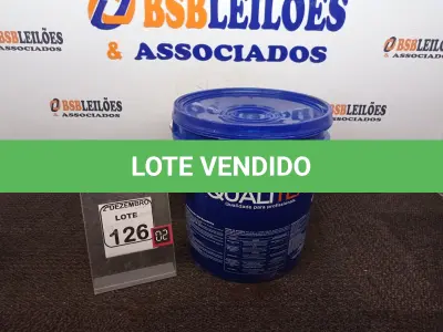 LOTE 126 - 01 GALÃO DE TINTA MARCA QUALITEX. (NO ESTADO) ATENÇÃO! FAZER A VISITAÇÃO ANTES DE ARREMATAR, NÃO SABEMOS SE FUNCIONA. LEILÃO NÃO TEM GARANTIA E NEM DEVOLUÇÃO, SUJEITO A POSSÍVEIS AVARIAS VISÍVEIS/OCULTAS E/OU AUSÊNCIA DE COMPONENTES.