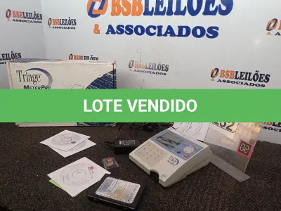 LOTE 252 - 01 ANALISADOR DE SANGUE MARCA TRIAGE. (NO ESTADO) ATENÇÃO! FAZER A VISITAÇÃO ANTES DE ARREMATAR, NÃO SABEMOS SE FUNCIONA. LEILÃO NÃO TEM GARANTIA E NEM DEVOLUÇÃO, SUJEITO A POSSÍVEIS AVARIAS VISÍVEIS/OCULTAS E/OU AUSÊNCIA DE COMPONENTES.