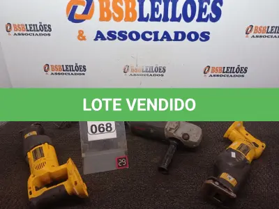 LOTE 068 - 01 LIXADEIRA MARCA BOSCH E 02 SERRAS ELÉTRICAS MARCA DEWALT. (NO ESTADO) ATENÇÃO! FAZER A VISITAÇÃO ANTES DE ARREMATAR, NÃO SABEMOS SE FUNCIONA. LEILÃO NÃO TEM GARANTIA E NEM DEVOLUÇÃO, SUJEITO A POSSÍVEIS AVARIAS VISÍVEIS/OCULTAS E/OU AUSÊNCIA DE COMPONENTES.