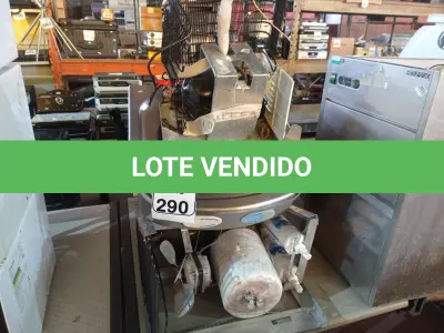 LOTE 290 - 03 SUCATAS DE BEBEDOUROS MARCAS E MODELOS DIVERSOS P/RETIRADA DE PEÇAS. (NO ESTADO) ATENÇÃO! FAZER A VISITAÇÃO ANTES DE ARREMATAR, NÃO SABEMOS SE FUNCIONA. LEILÃO NÃO TEM GARANTIA E NEM DEVOLUÇÃO, SUJEITO A POSSÍVEIS AVARIAS VISÍVEIS/OCULTAS E/OU AUSÊNCIA DE COMPONENTES.