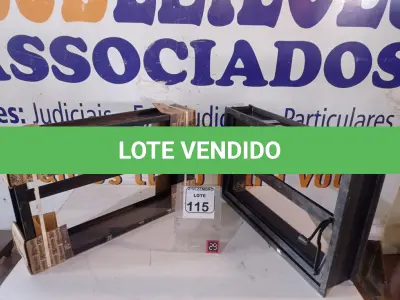 LOTE 115 - 02 JANELAS DE FERRO 60X40CM(NOVO). (NO ESTADO) ATENÇÃO! FAZER A VISITAÇÃO ANTES DE ARREMATAR, NÃO SABEMOS SE FUNCIONA. LEILÃO NÃO TEM GARANTIA E NEM DEVOLUÇÃO, SUJEITO A POSSÍVEIS AVARIAS VISÍVEIS/OCULTAS E/OU AUSÊNCIA DE COMPONENTES.