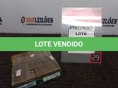 LOTE 046 - 01 LOTE C/APROXIMADAMENTE 45 PENTES DE MEMÓRIA P/COMPUTADORES. (NO ESTADO) ATENÇÃO! FAZER A VISITAÇÃO ANTES DE ARREMATAR, NÃO SABEMOS SE FUNCIONA. LEILÃO NÃO TEM GARANTIA E NEM DEVOLUÇÃO, SUJEITO A POSSÍVEIS AVARIAS VISÍVEIS/OCULTAS E/OU AUSÊNCIA DE COMPONENTES.