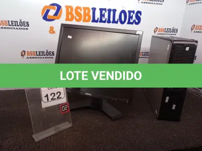 LOTE 122 - 01 CPU MARCA DELL E 01 MONITOR MARCA DELL. (NO ESTADO) ATENÇÃO! FAZER A VISITAÇÃO ANTES DE ARREMATAR, NÃO SABEMOS SE FUNCIONA. LEILÃO NÃO TEM GARANTIA E NEM DEVOLUÇÃO, SUJEITO A POSSÍVEIS AVARIAS VISÍVEIS/OCULTAS E/OU AUSÊNCIA DE COMPONENTES.
