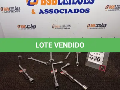 LOTE 036 - 04 CHAVES L E 03 CHAVES DE BOCA MARCAS E MODELOS DIVERSOS(NOVO). (NO ESTADO) ATENÇÃO! FAZER A VISITAÇÃO ANTES DE ARREMATAR, NÃO SABEMOS SE FUNCIONA. LEILÃO NÃO TEM GARANTIA E NEM DEVOLUÇÃO, SUJEITO A POSSÍVEIS AVARIAS VISÍVEIS/OCULTAS E/OU AUSÊNCIA DE COMPONENTES.