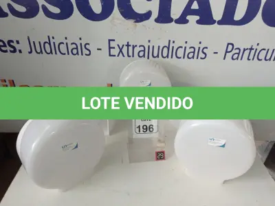 LOTE 196 - 05 DISPENSES P/PAPEL. (NO ESTADO) ATENÇÃO! FAZER A VISITAÇÃO ANTES DE ARREMATAR, NÃO SABEMOS SE FUNCIONA. LEILÃO NÃO TEM GARANTIA E NEM DEVOLUÇÃO, SUJEITO A POSSÍVEIS AVARIAS VISÍVEIS/OCULTAS E/OU AUSÊNCIA DE COMPONENTES.