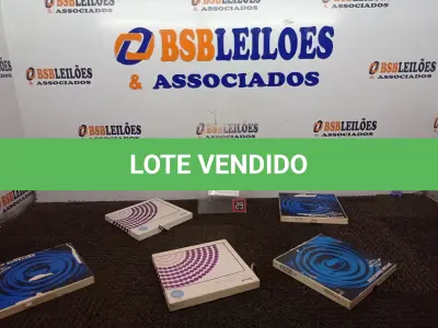 LOTE 026 - 05 FITAS P/GRAVADOR DE ROLOS ANTIGAS. (NO ESTADO) ATENÇÃO! FAZER A VISITAÇÃO ANTES DE ARREMATAR, NÃO SABEMOS SE FUNCIONA. LEILÃO NÃO TEM GARANTIA E NEM DEVOLUÇÃO, SUJEITO A POSSÍVEIS AVARIAS VISÍVEIS/OCULTAS E/OU AUSÊNCIA DE COMPONENTES.