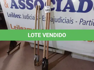 LOTE 048 - 02 CAVADEIRAS ARTICULADAS MANUAIS MARCAS E MODELOS DIVERSOS(NOVO). (NO ESTADO) ATENÇÃO! FAZER A VISITAÇÃO ANTES DE ARREMATAR, NÃO SABEMOS SE FUNCIONA. LEILÃO NÃO TEM GARANTIA E NEM DEVOLUÇÃO, SUJEITO A POSSÍVEIS AVARIAS VISÍVEIS/OCULTAS E/OU AUSÊNCIA DE COMPONENTES.