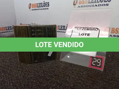 LOTE 046 - 01 LOTE C/APROXIMADAMENTE 45 PENTES DE MEMÓRIA P/COMPUTADORES. (NO ESTADO) ATENÇÃO! FAZER A VISITAÇÃO ANTES DE ARREMATAR, NÃO SABEMOS SE FUNCIONA. LEILÃO NÃO TEM GARANTIA E NEM DEVOLUÇÃO, SUJEITO A POSSÍVEIS AVARIAS VISÍVEIS/OCULTAS E/OU AUSÊNCIA DE COMPONENTES.