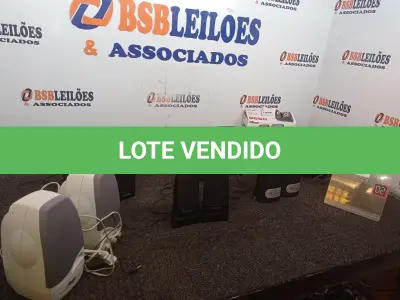 LOTE 248 - 01 LOTE C/VÁRIAS CAIXAS P/PC. (NO ESTADO) ATENÇÃO! FAZER A VISITAÇÃO ANTES DE ARREMATAR, NÃO SABEMOS SE FUNCIONA. LEILÃO NÃO TEM GARANTIA E NEM DEVOLUÇÃO, SUJEITO A POSSÍVEIS AVARIAS VISÍVEIS/OCULTAS E/OU AUSÊNCIA DE COMPONENTES.