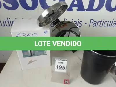 LOTE 195 - 01 LIXEIRA EM INOX COM PEDAL 12L MARCA MOOD. (NO ESTADO) ATENÇÃO! FAZER A VISITAÇÃO ANTES DE ARREMATAR, NÃO SABEMOS SE FUNCIONA. LEILÃO NÃO TEM GARANTIA E NEM DEVOLUÇÃO, SUJEITO A POSSÍVEIS AVARIAS VISÍVEIS/OCULTAS E/OU AUSÊNCIA DE COMPONENTES.