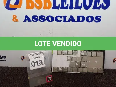 LOTE 013 - 25 PROCESSADORES P/PC. (NO ESTADO) ATENÇÃO! FAZER A VISITAÇÃO ANTES DE ARREMATAR, NÃO SABEMOS SE FUNCIONA. LEILÃO NÃO TEM GARANTIA E NEM DEVOLUÇÃO, SUJEITO A POSSÍVEIS AVARIAS VISÍVEIS/OCULTAS E/OU AUSÊNCIA DE COMPONENTES.