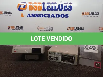 LOTE 049 - 01 VÍDEO CASSETE RECORDER MODELO KTL-960MX. (NO ESTADO) ATENÇÃO! FAZER A VISITAÇÃO ANTES DE ARREMATAR, NÃO SABEMOS SE FUNCIONA. LEILÃO NÃO TEM GARANTIA E NEM DEVOLUÇÃO, SUJEITO A POSSÍVEIS AVARIAS VISÍVEIS/OCULTAS E/OU AUSÊNCIA DE COMPONENTES.