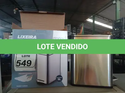 LOTE 549 - 01 LIXEIRA EM INOX COM PEDAL 5L MARCA MOOD. (NO ESTADO) ATENÇÃO! FAZER A VISITAÇÃO ANTES DE ARREMATAR, NÃO SABEMOS SE FUNCIONA. LEILÃO NÃO TEM GARANTIA E NEM DEVOLUÇÃO, SUJEITO A POSSÍVEIS AVARIAS VISÍVEIS/OCULTAS E/OU AUSÊNCIA DE COMPONENTES.