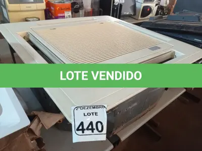 LOTE 440 - 01 EVAPORADORA DE TETO K7 MARCA YORK. (NO ESTADO) ATENÇÃO! FAZER A VISITAÇÃO ANTES DE ARREMATAR, NÃO SABEMOS SE FUNCIONA. LEILÃO NÃO TEM GARANTIA E NEM DEVOLUÇÃO, SUJEITO A POSSÍVEIS AVARIAS VISÍVEIS/OCULTAS E/OU AUSÊNCIA DE COMPONENTES.