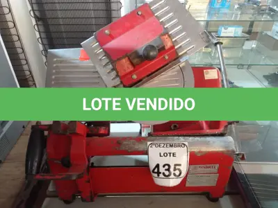 LOTE 435 - 01 CORTADOR DE FRIOS MARCA FILIZOLA. (NO ESTADO) ATENÇÃO! FAZER A VISITAÇÃO ANTES DE ARREMATAR, NÃO SABEMOS SE FUNCIONA. LEILÃO NÃO TEM GARANTIA E NEM DEVOLUÇÃO, SUJEITO A POSSÍVEIS AVARIAS VISÍVEIS/OCULTAS E/OU AUSÊNCIA DE COMPONENTES.