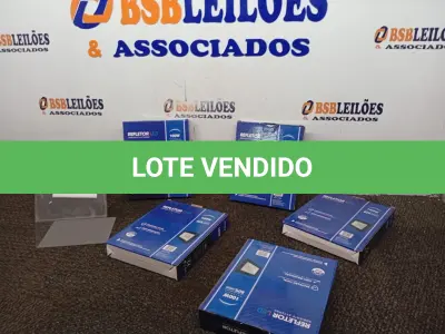 LOTE 080 - 05 REFLETORES LED AMBIENTE EXTERNO 100W. (NOVO), (NO ESTADO) ATENÇÃO! FAZER A VISITAÇÃO ANTES DE ARREMATAR, NÃO SABEMOS SE FUNCIONA. LEILÃO NÃO TEM GARANTIA E NEM DEVOLUÇÃO, SUJEITO A POSSÍVEIS AVARIAS VISÍVEIS/OCULTAS E/OU AUSÊNCIA DE COMPONENTES.