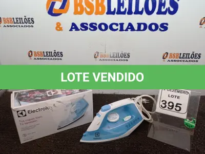 LOTE 395 - 01 FERRO A VAPOR P/ PASSAR ROUPAS MARCA ELECTROLUX COR BRANCA C/AZUL (NOVO). (NO ESTADO) ATENÇÃO! FAZER A VISITAÇÃO ANTES DE ARREMATAR, NÃO SABEMOS SE FUNCIONA. LEILÃO NÃO TEM GARANTIA E NEM DEVOLUÇÃO, SUJEITO A POSSÍVEIS AVARIAS VISÍVEIS/OCULTAS E/OU AUSÊNCIA DE COMPONENTES.