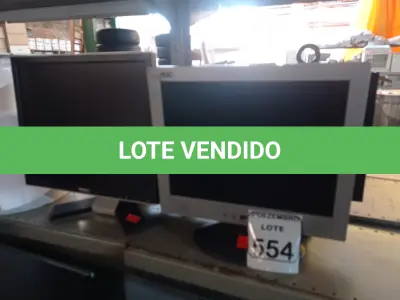 LOTE 554 - 05 MONITORES LCD MARCAS E MODELOS DIVERSOS. (NO ESTADO) ATENÇÃO! FAZER A VISITAÇÃO ANTES DE ARREMATAR, NÃO SABEMOS SE FUNCIONA. LEILÃO NÃO TEM GARANTIA E NEM DEVOLUÇÃO, SUJEITO A POSSÍVEIS AVARIAS VISÍVEIS/OCULTAS E/OU AUSÊNCIA DE COMPONENTES.